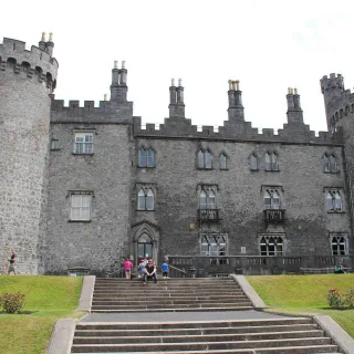 Medieval Tour