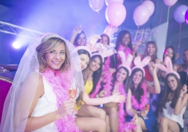7 Ways to Surprise the Bride to Be on her Hen Party