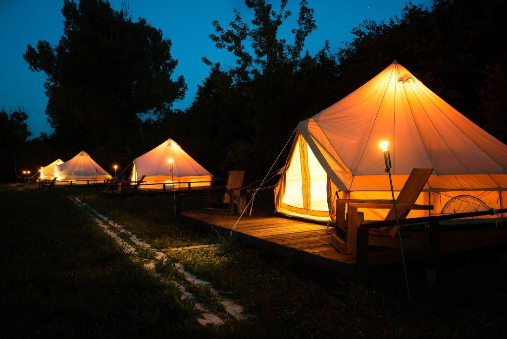 Glamping Hen Party Packages - Activities, Accomodation, Food, Pubs and Clubs